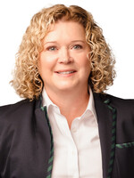 Shelia Webb Headshot